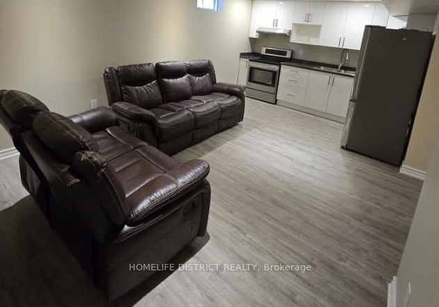 29-freer-crescent-ajax-ontario-e12924686