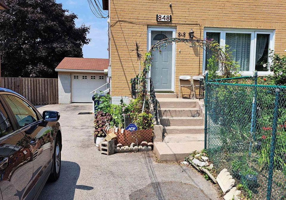 848-danforth-road-scarborough-ontario-e12925428