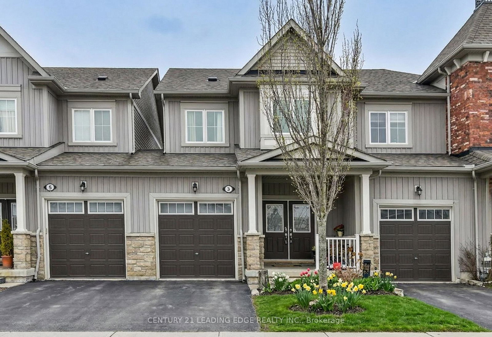 3-hadleigh-way-whitby-ontario-e12925706