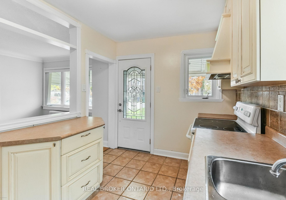 475-kingswood-road-toronto-ontario-e12925794