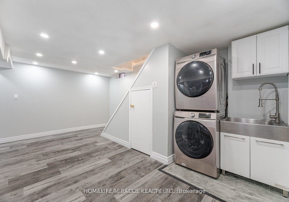 50-fishery-road-scarborough-ontario-e12926344