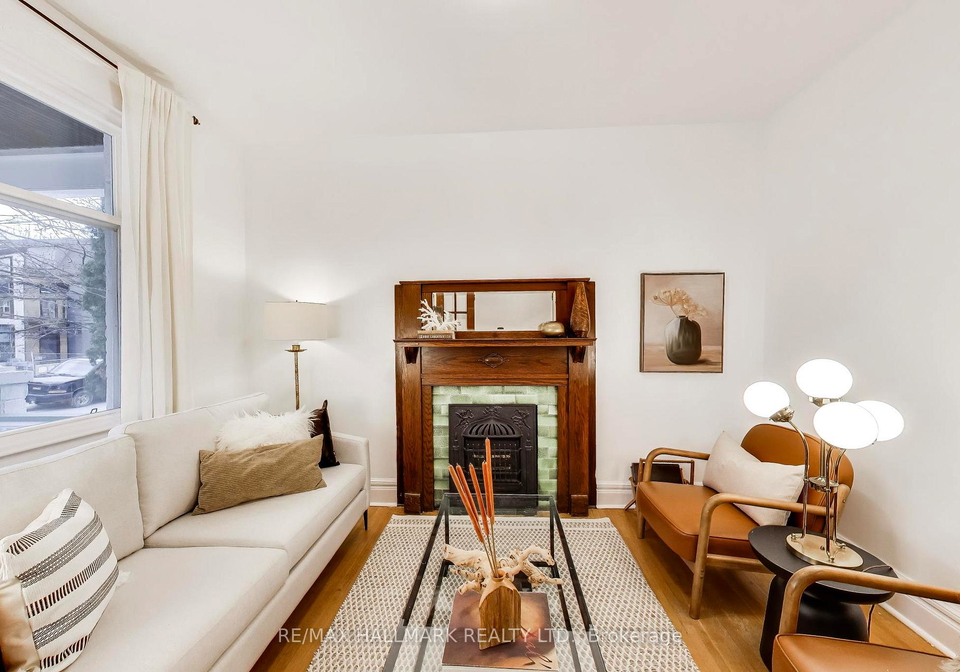 16-dawson-avenue-toronto-ontario-e12926674