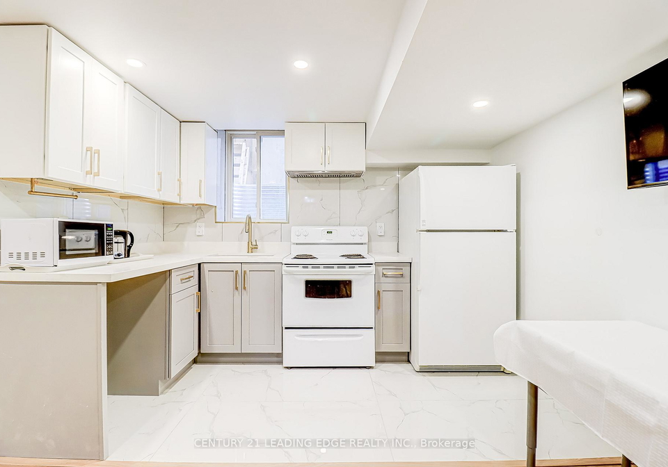 376-whitby-shores-greenway-whitby-ontario-e12927592
