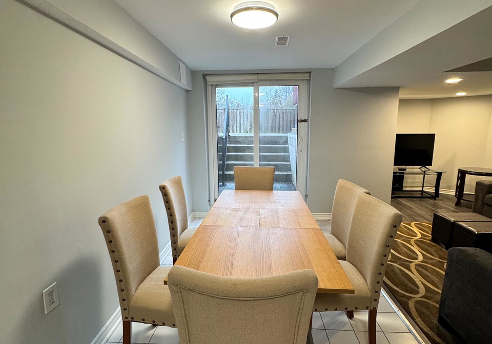 1385-ferncliff-circle-pickering-ontario-e12927888