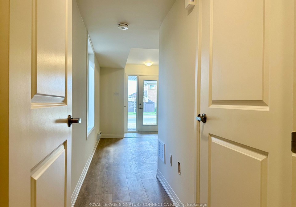 22-emmas-way-whitby-ontario-e12927942