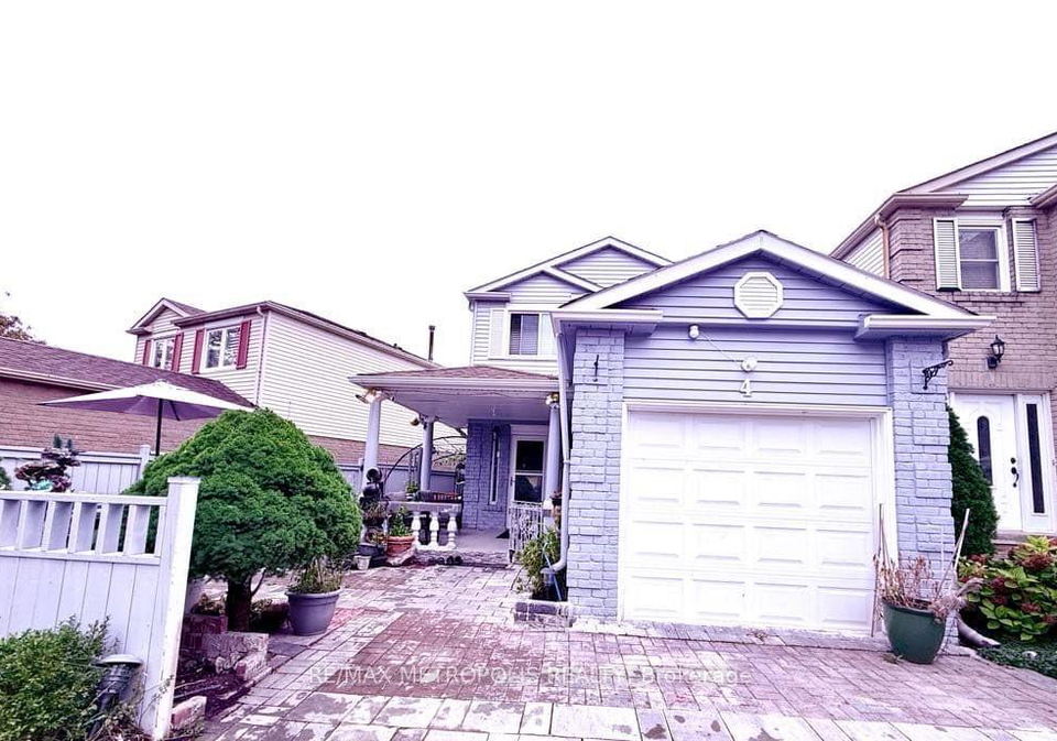 4-shepmore-terrace-scarborough-ontario-e12928588