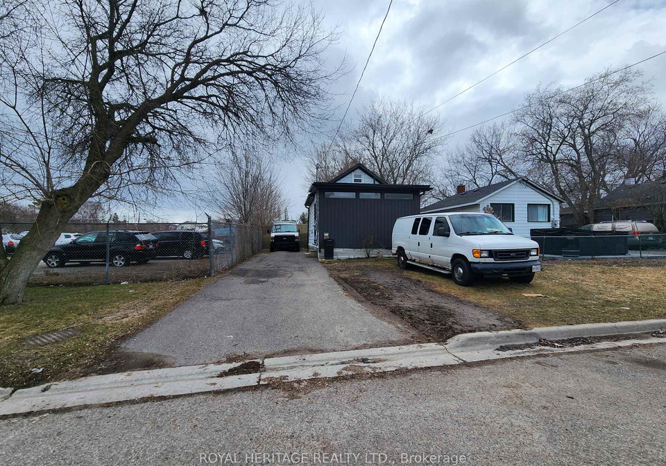 203-valencia-road-oshawa-ontario-e12929906