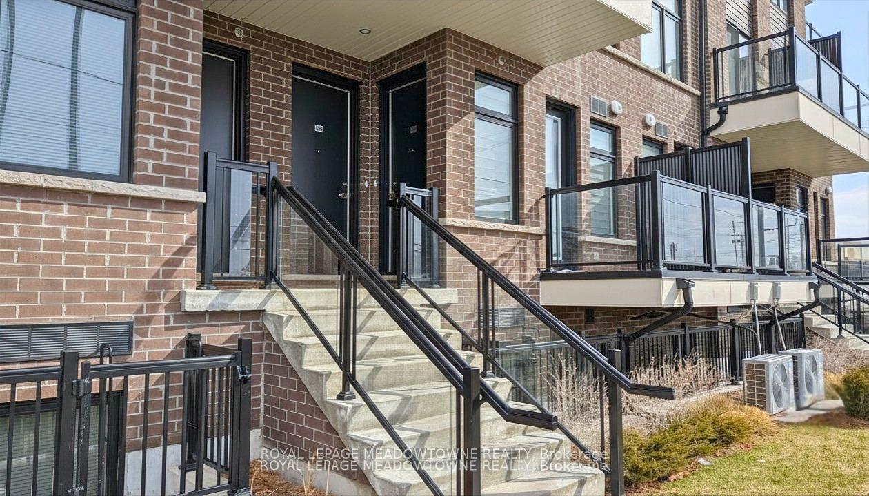 755-omega-drive-pickering-ontario-e12931800
