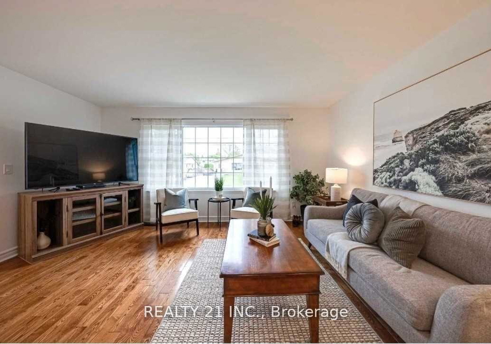 812-sanok-drive-pickering-ontario-e12933174