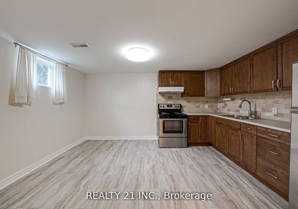 812-sanok-drive-pickering-ontario-e12933182