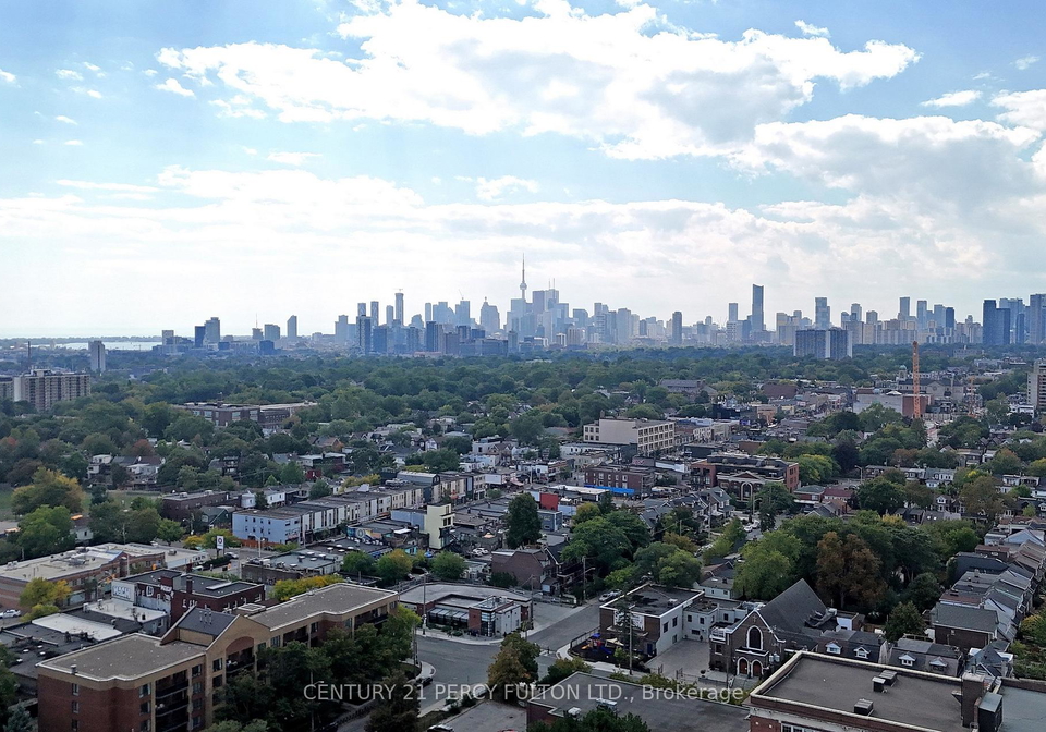 84-wiley-avenue-east-york-ontario-e12933186