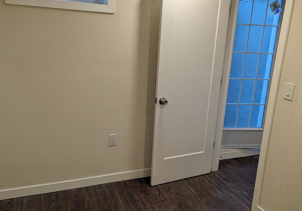 100-westgate-avenue-ajax-ontario-e12933298