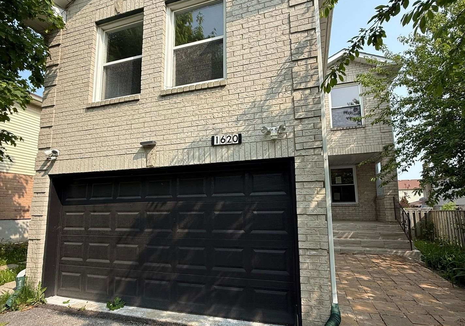 1620-mcbrady-crescent-pickering-ontario-e12933732