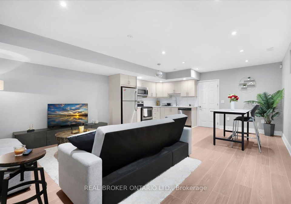 25a-mystic-avenue-scarborough-ontario-e12935222