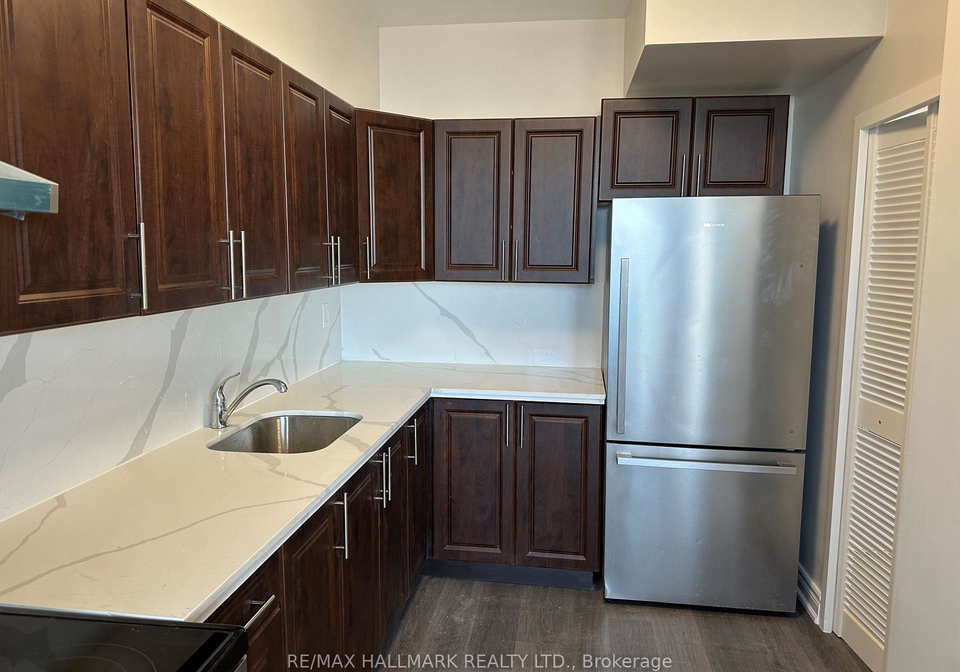 2245-e-eglinton-avenue-e-scarborough-ontario-e12935436
