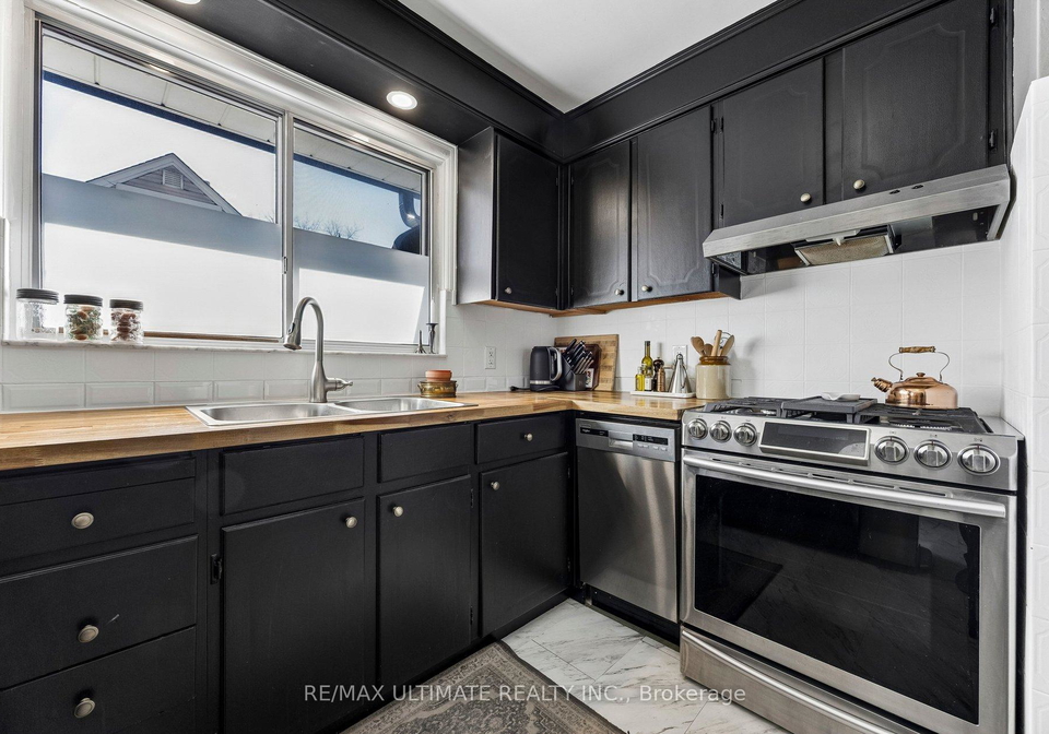 64-hart-avenue-scarborough-ontario-e12935498