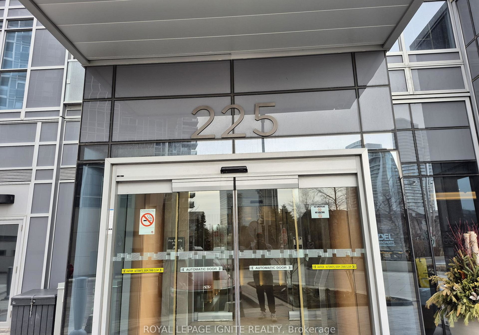 225-village-green-square-scarborough-ontario-e12936090