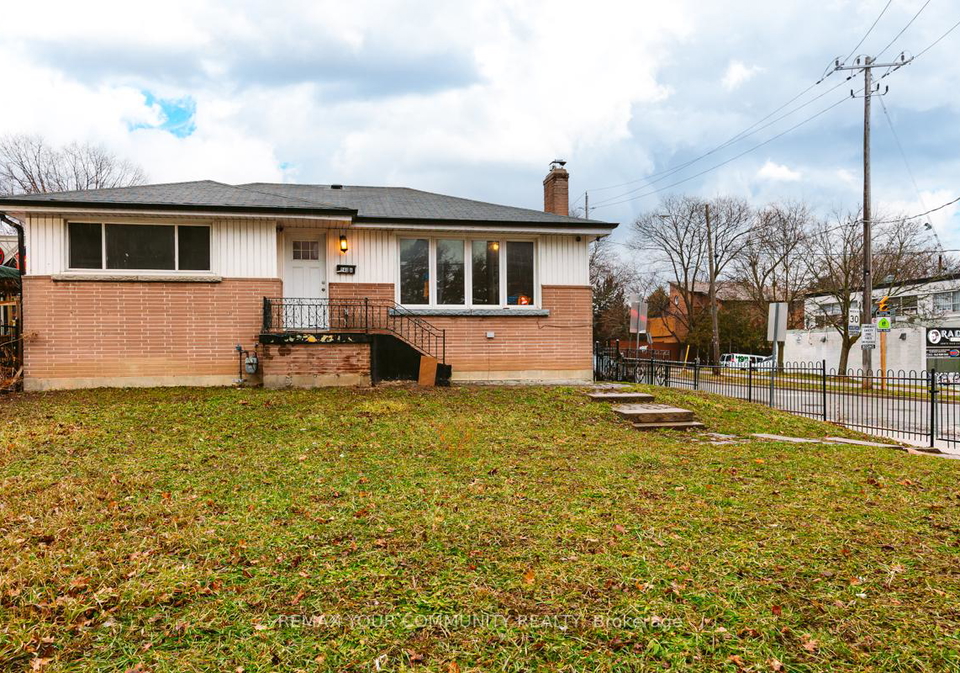 240-markham-road-scarborough-ontario-e12936612