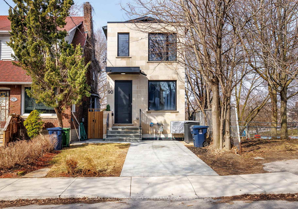 90-east-lynn-avenue-toronto-ontario-e12936918