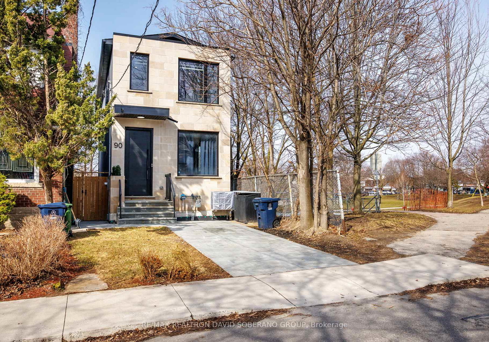 90-east-lynn-avenue-toronto-ontario-e12936918