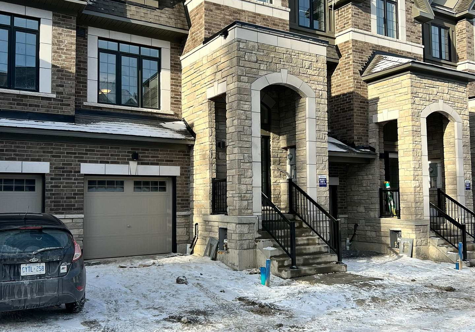 4-calloway-drive-whitby-ontario-e12937094