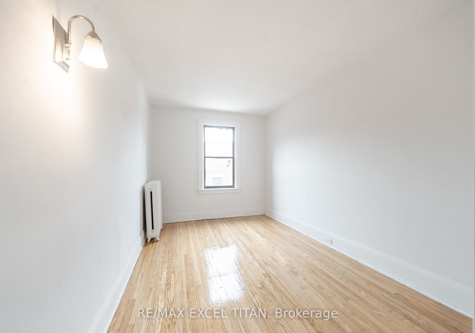 2-kingston-road-toronto-ontario-e12937178