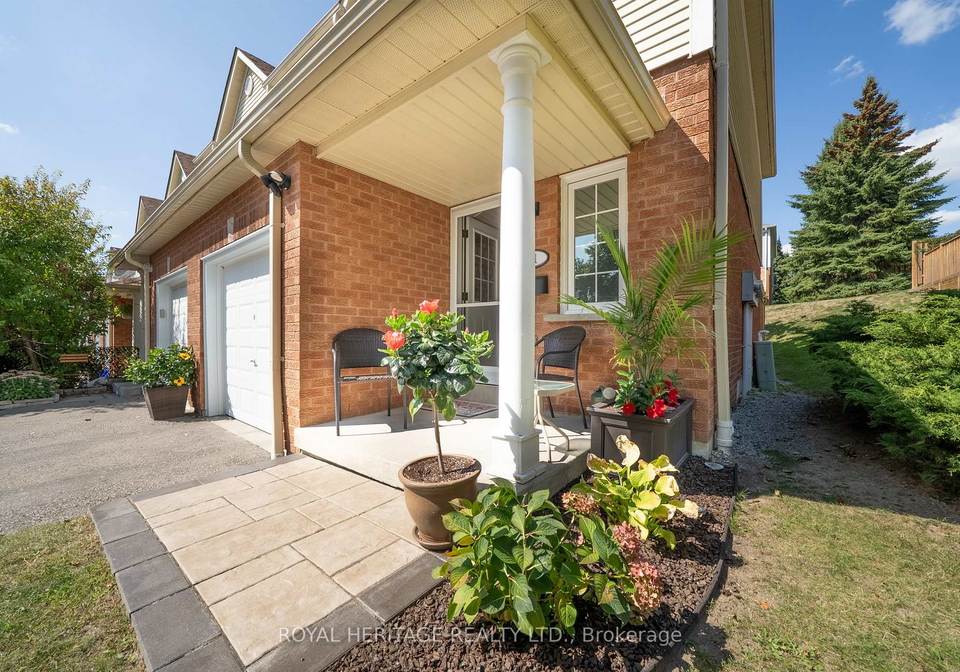 10-bassett-boulevard-whitby-ontario-e12938210