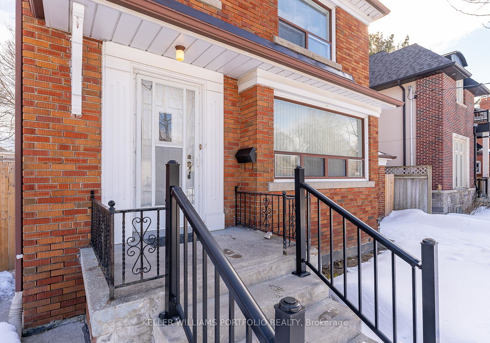 119-parkview-hill-crescent-east-york-ontario-e12938546
