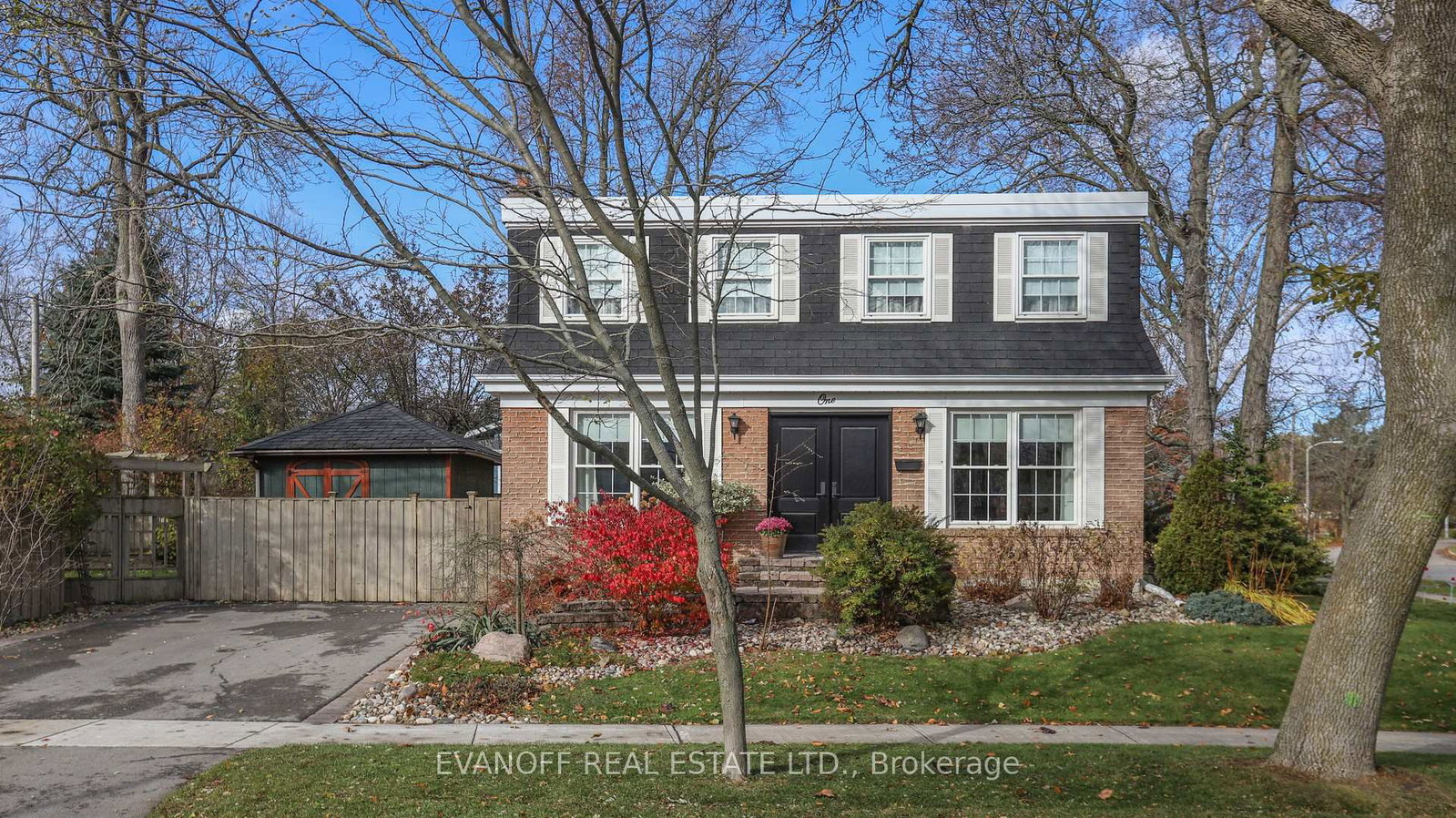 1-sonneck-square-scarborough-ontario-e12938828