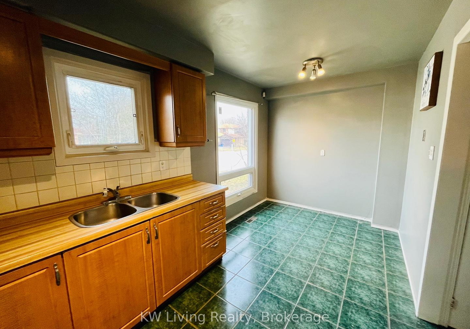 26-harman-drive-ajax-ontario-e12939030