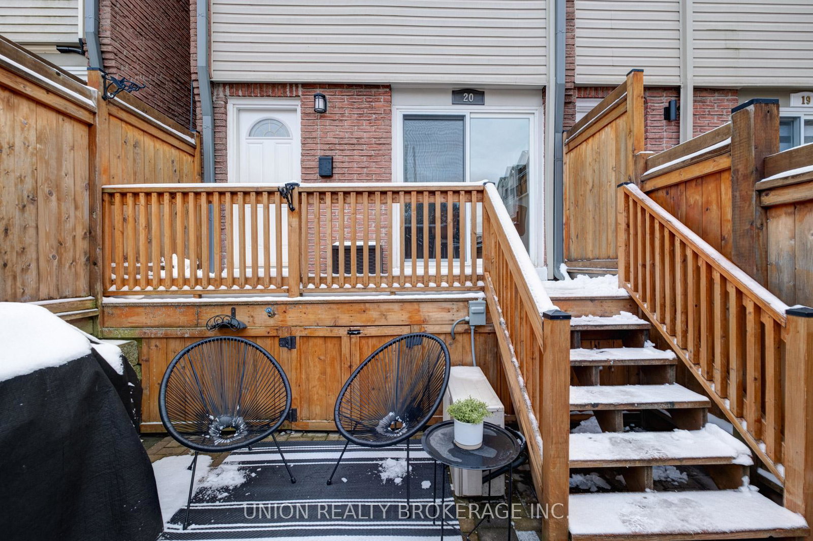 1666-queen-street-e-toronto-ontario-e12939640