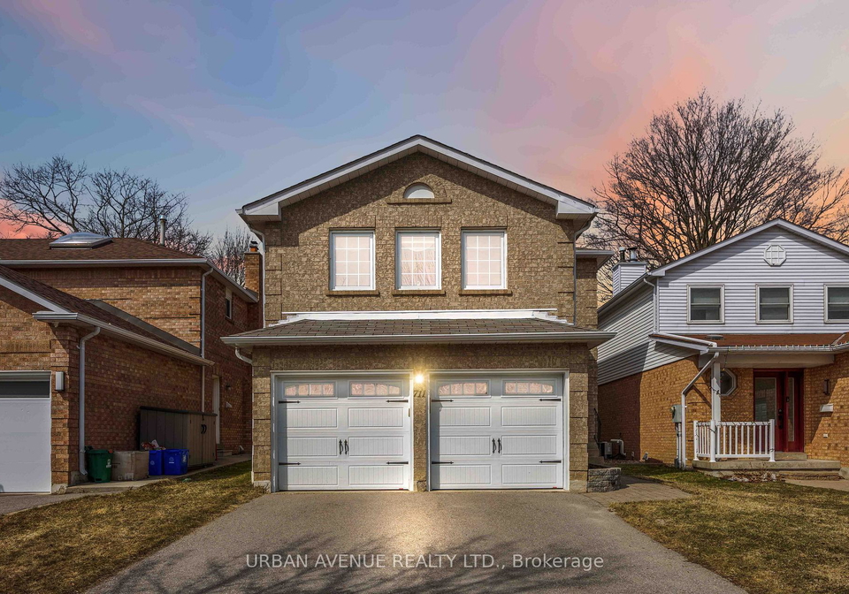 711-cowan-circle-pickering-ontario-e12941994