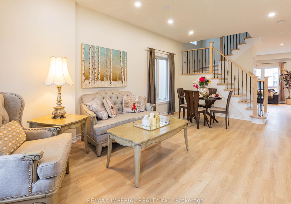 10-sandgate-street-whitby-ontario-e12942316