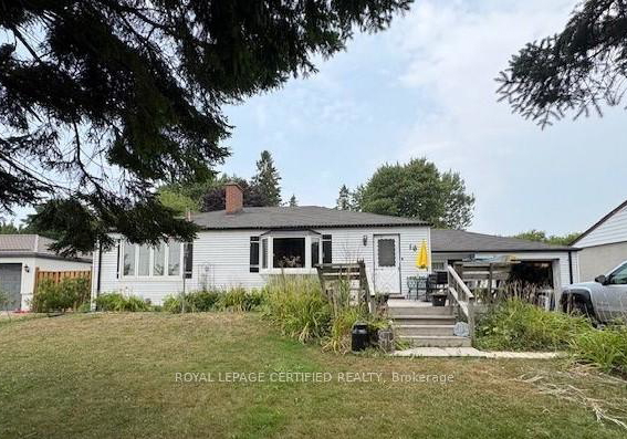 16-almond-avenue-whitby-ontario-e12943834
