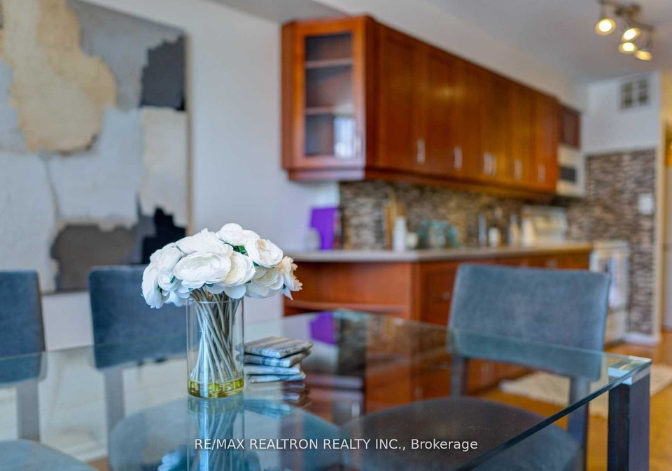 90-ling-road-scarborough-ontario-e12943978