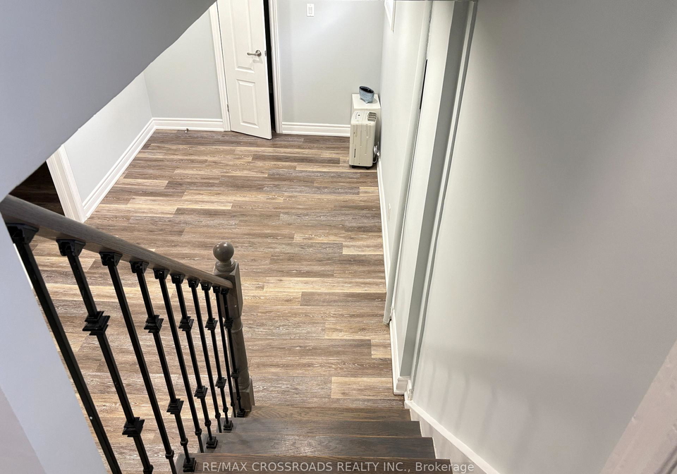 83-clonmore-lower-level-drive-scarborough-ontario-e12945256