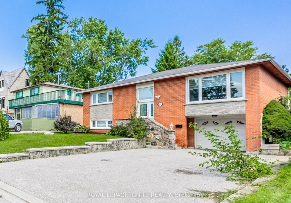 803-fairview-avenue-pickering-ontario-e12946084