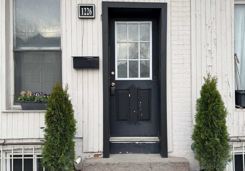 1226-broadview-avenue-east-york-ontario-e12946162