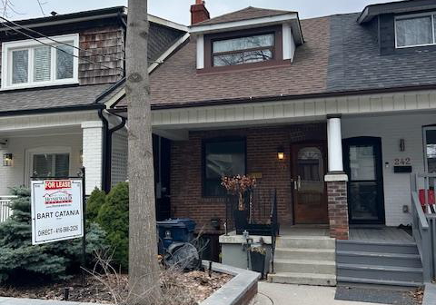 240-lee-avenue-toronto-ontario-e12947326