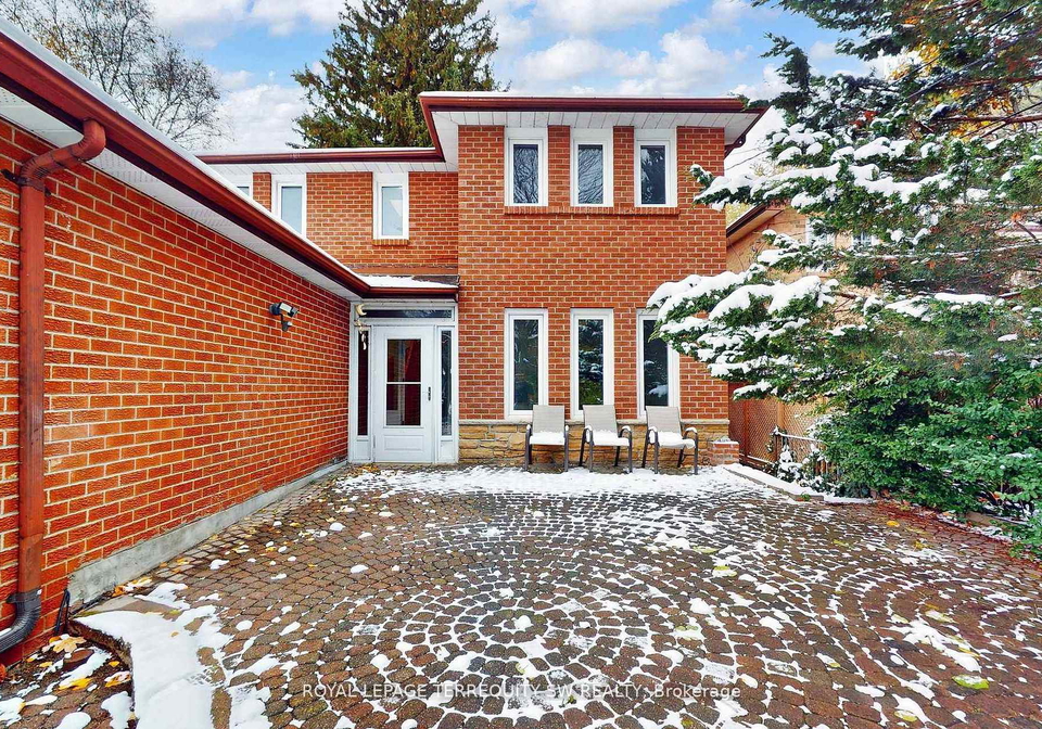 327a-beechgrove-drive-scarborough-ontario-e12948332