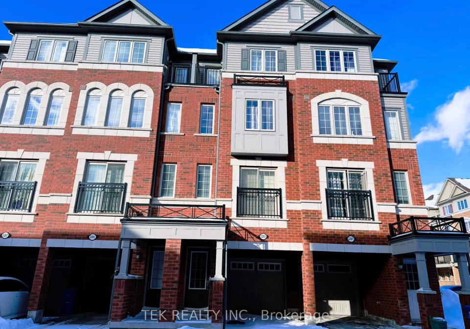 2283-chevron-prince-path-oshawa-ontario-e12948504
