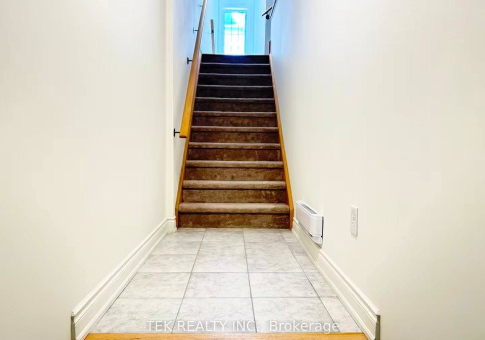 2283-chevron-prince-path-oshawa-ontario-e12948504