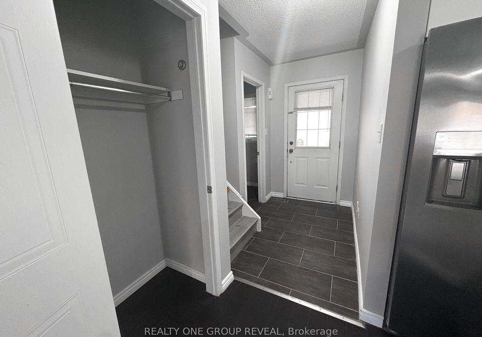 47-cornish-drive-clarington-ontario-e12948520