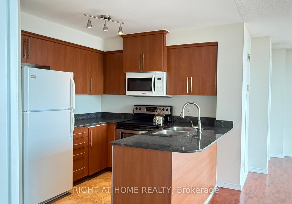 8-rosebank-drive-scarborough-ontario-e12948718