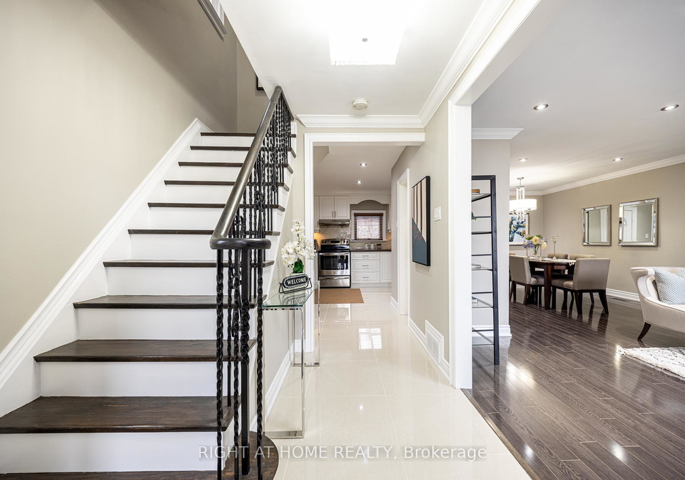 32-rosemount-drive-scarborough-ontario-e12948834
