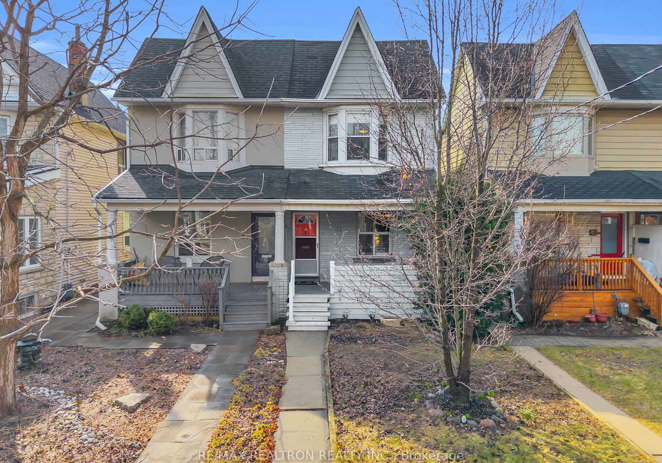 17-baltic-avenue-east-york-ontario-e12949446