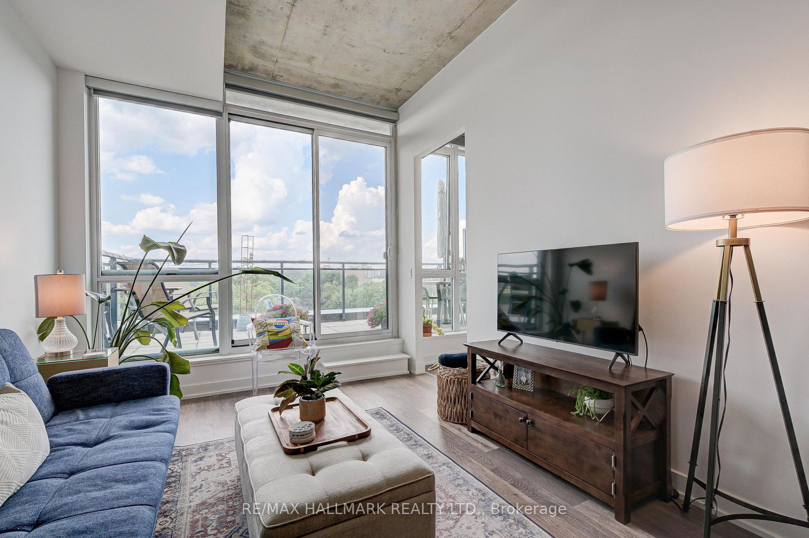 1238-dundas-street-e-toronto-ontario-e12950764