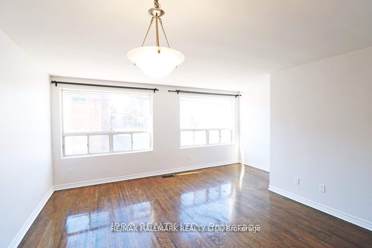 1237e-woodbine-avenue-east-york-ontario-e12950794