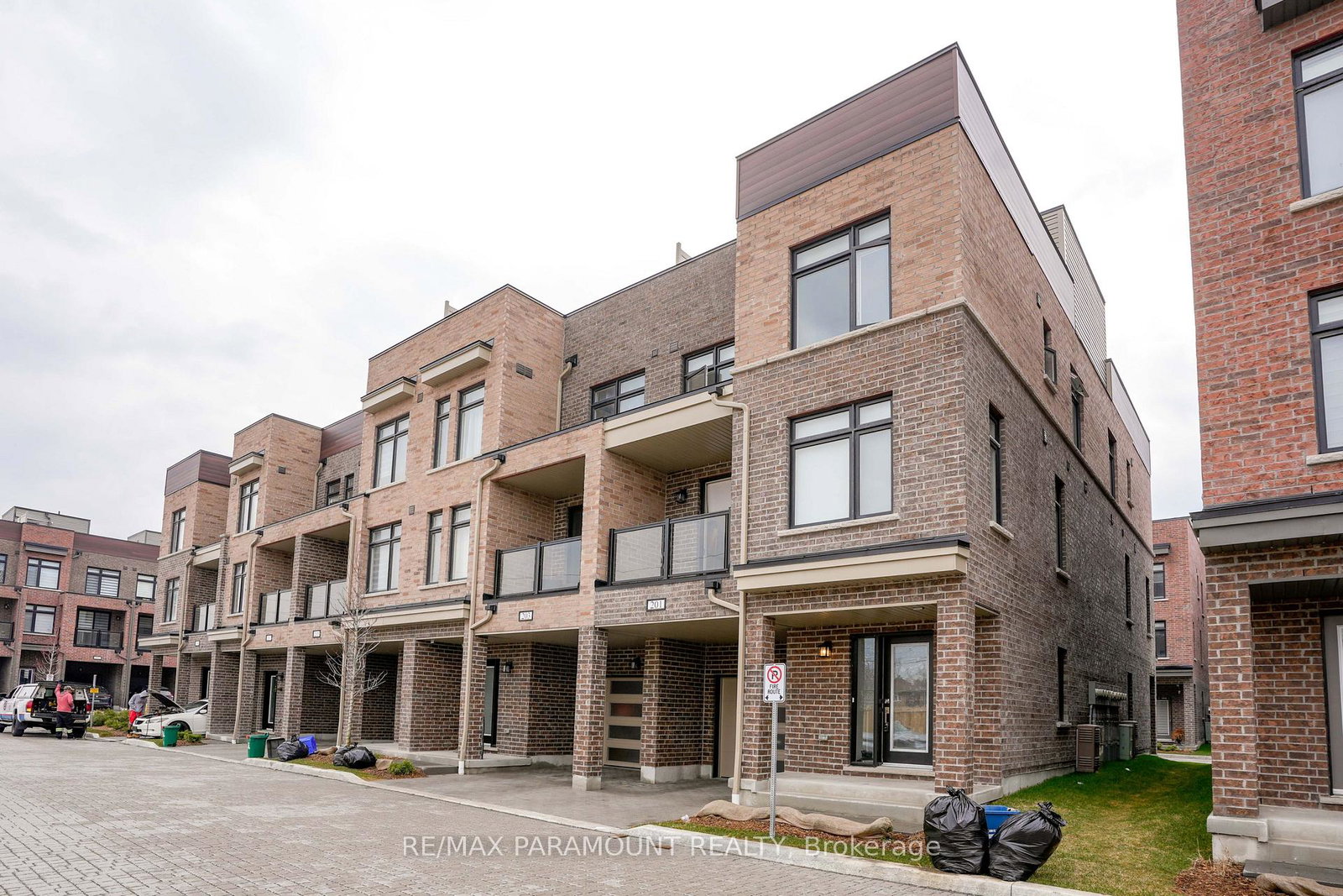 1865-pickering-parkway-pickering-ontario-e12951042