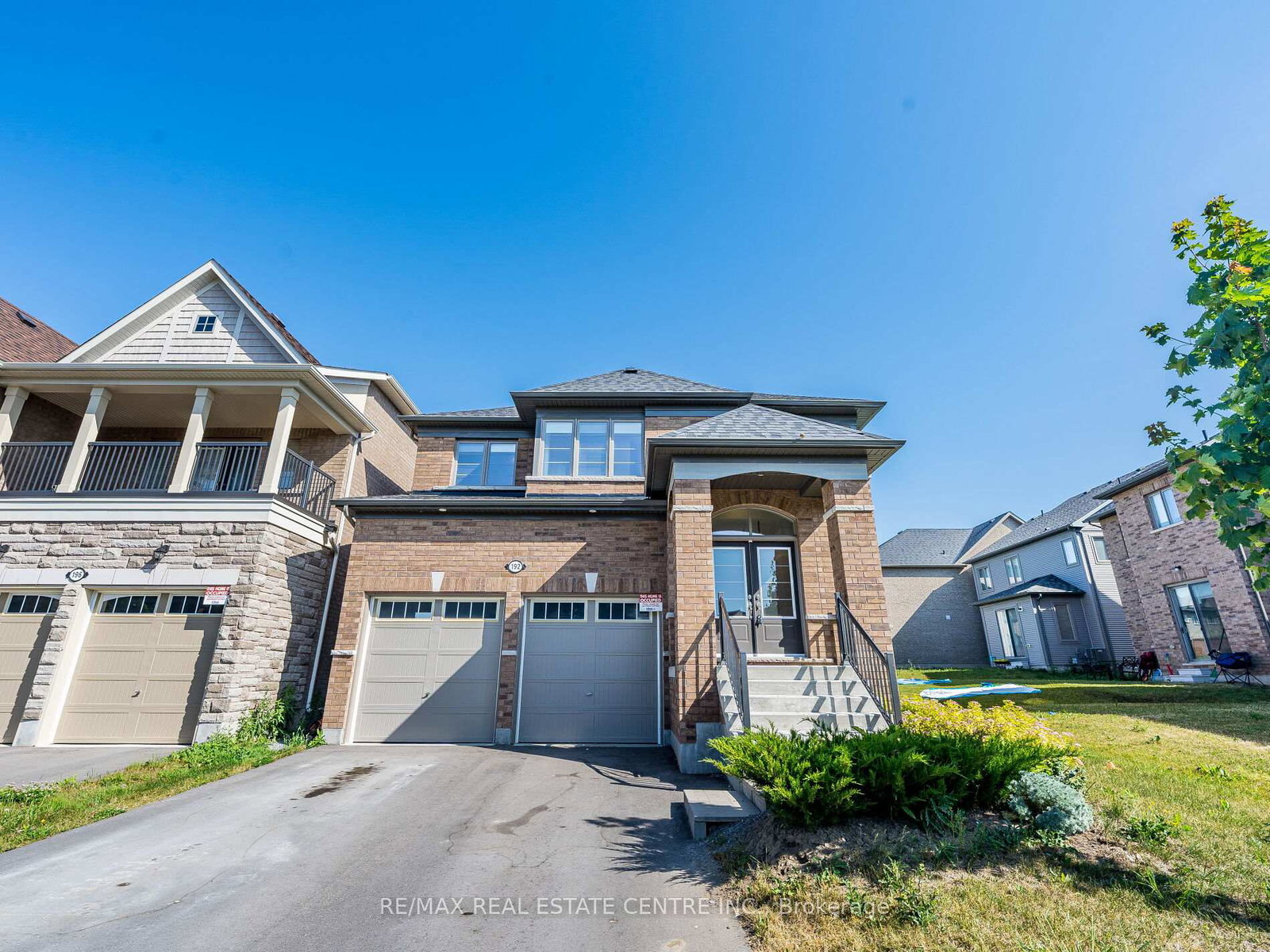 192-miyako-court-oshawa-ontario-e12951816